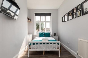 Dove Court Travel Lodge 1 - Ground Floor Ensuite
